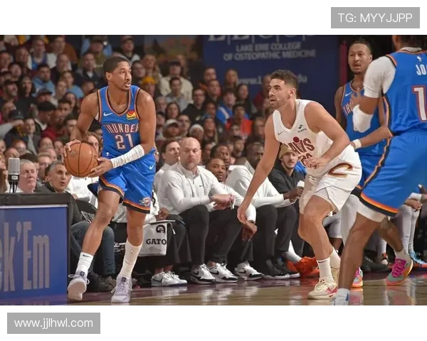 奇才队与骑士队激战正酣 双方实力碰撞迎来精彩对决